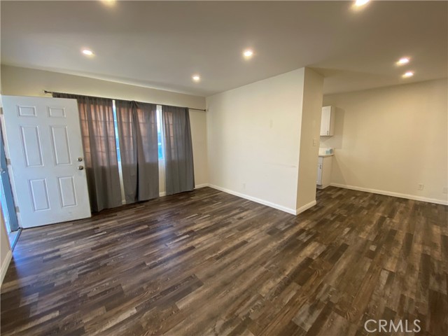 Detail Gallery Image 9 of 14 For 3729 W 190th St, Torrance,  CA 90504 - 1 Beds | 1 Baths