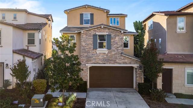 Detail Gallery Image 1 of 1 For 1655 Golden Path Ln, Diamond Bar,  CA 91789 - 4 Beds | 4 Baths