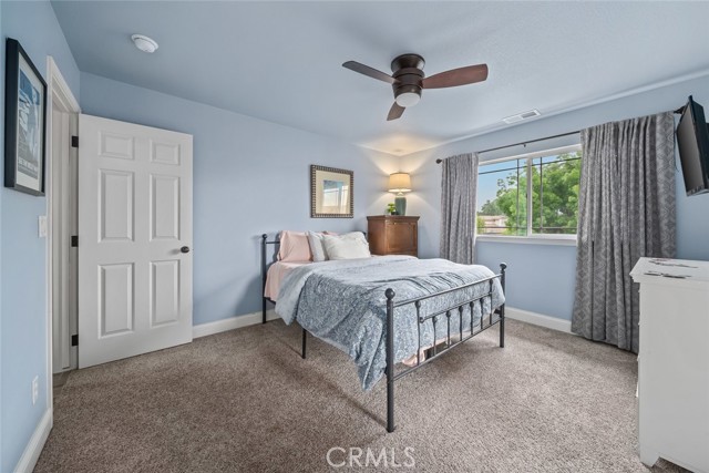 332 Susannah Lane, Paso Robles CA: https://media.crmls.org/medias/d6697b23-92ff-4d74-a41a-032984ef5755.jpg