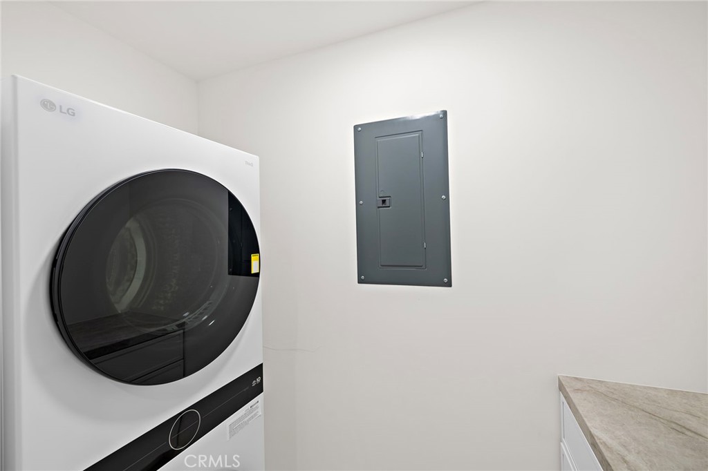 D669941b B187 455d B0ab 42467137f316