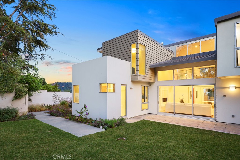 225 N Lima Street Sierra Madre img 9