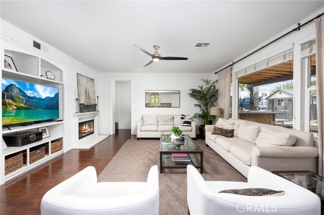 Detail Gallery Image 17 of 57 For 13216 Finish Draft Ct, Corona,  CA 92880 - 5 Beds | 4/1 Baths