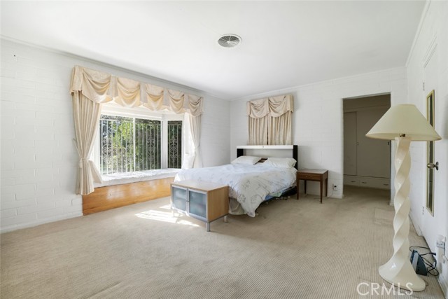 Image 22 of 58 For 2205 Catalina Street