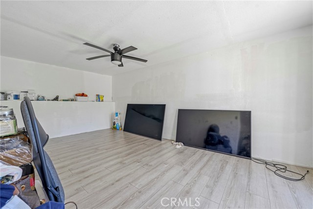 Detail Gallery Image 29 of 39 For 1054 W 24th, Merced,  CA 95340 - 3 Beds | 1 Baths