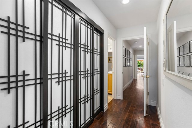 Detail Gallery Image 28 of 57 For 30 Jetty Dr, Corona Del Mar,  CA 92625 - 2 Beds | 2 Baths