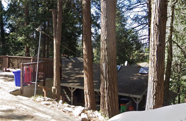 752 Big Oak, Crestline, CA 92325