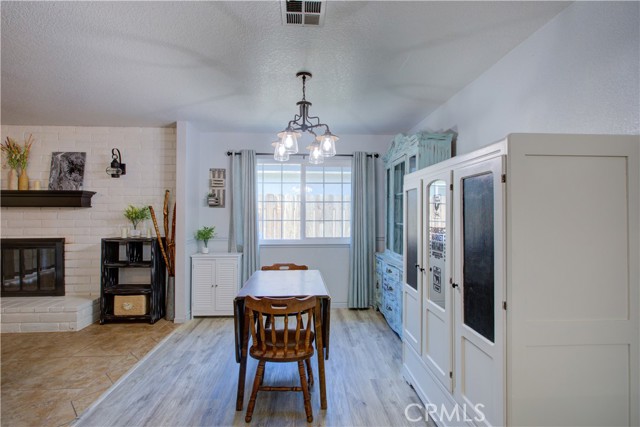 Detail Gallery Image 15 of 53 For 1561 Riechel, Atwater,  CA 95301 - 3 Beds | 2 Baths