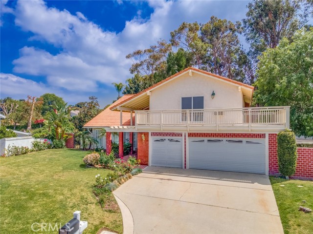 40 Club View Lane, Rolling Hills Estates, California 90274, 5 Bedrooms Bedrooms, ,3 BathroomsBathrooms,Residential,Sold,Club View,PW22062532