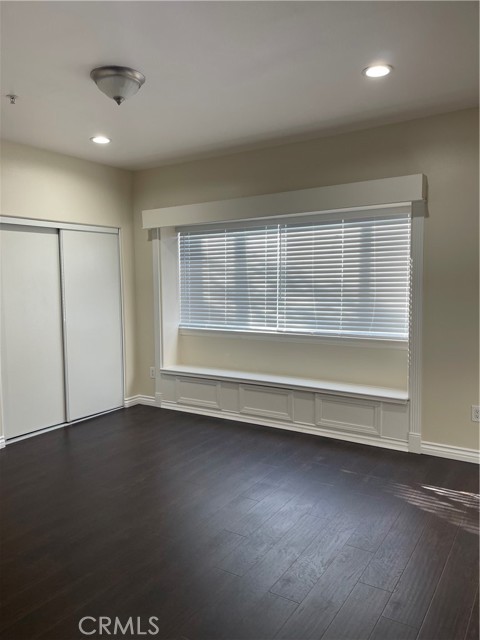 Detail Gallery Image 17 of 18 For 255 N Michigan, Pasadena,  CA 91106 - 3 Beds | 3 Baths