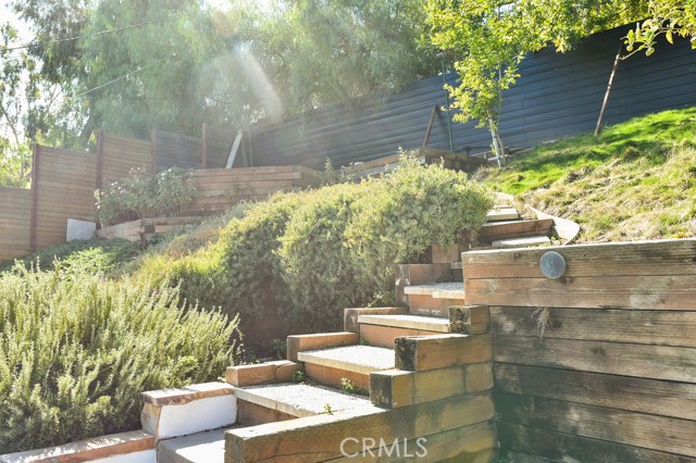 Detail Gallery Image 16 of 45 For 5235 San Feliciano Dr, Woodland Hills,  CA 91364 - 5 Beds | 4 Baths