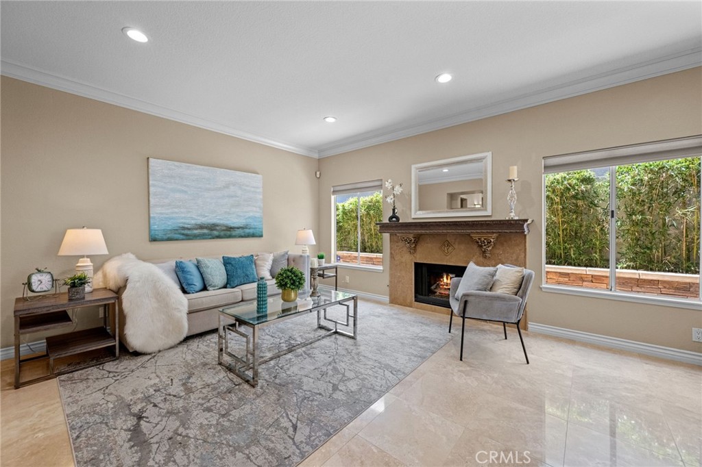 MLS #OC25179992 img 26