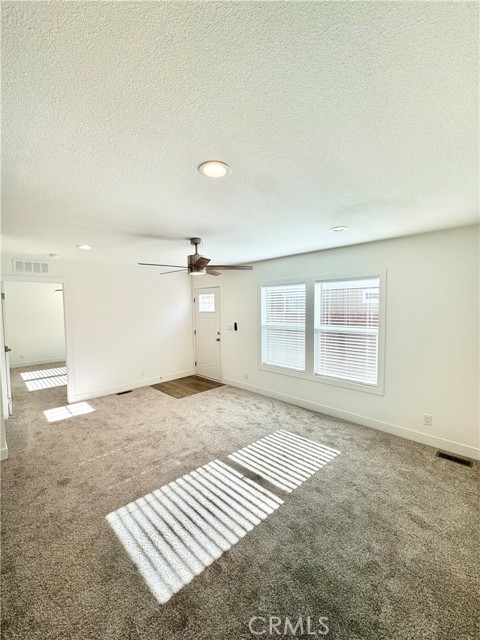 Detail Gallery Image 3 of 18 For 700 E. Washington #136,  Colton,  CA 92324 - 4 Beds | 2 Baths