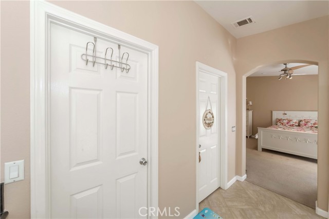 Detail Gallery Image 18 of 56 For 1552 Saran Ct, Oceanside,  CA 92056 - 4 Beds | 2 Baths