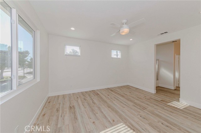 Detail Gallery Image 17 of 35 For 1972 W Blue Violet Ct, Anaheim,  CA 92801 - 3 Beds | 2/1 Baths