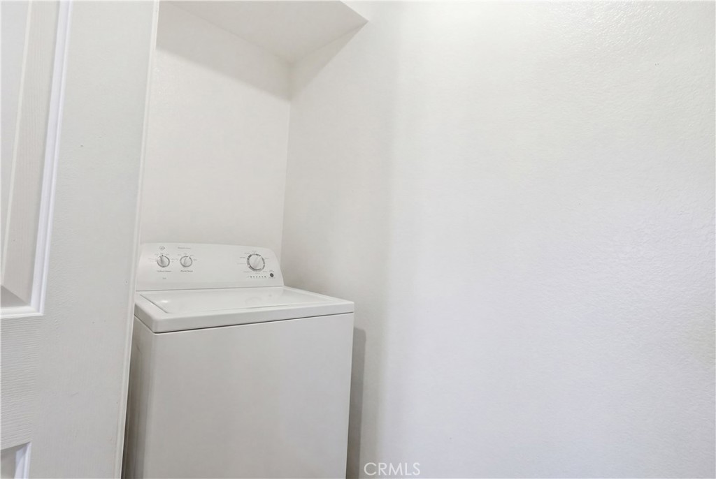 https://media.crmls.org/medias/d66f198d-3808-4ac6-ba73-a057b0be0aaf.jpg?preset=X-Large