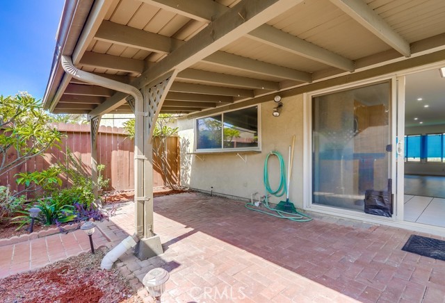 8661 Windsor Circle, La Palma CA: https://media.crmls.org/medias/d66f33b9-40c5-481b-bc92-3190776ba181.jpg