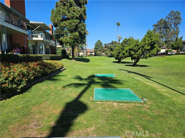 Detail Gallery Image 31 of 36 For 22945 Nadine Cir #B,  Torrance,  CA 90505 - 2 Beds | 2 Baths