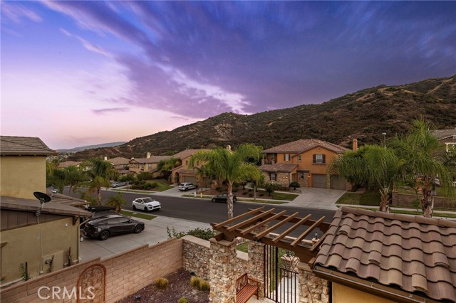 Detail Gallery Image 7 of 32 For 8120 Sunset Rose Dr, Corona,  CA 92883 - 5 Beds | 5/1 Baths