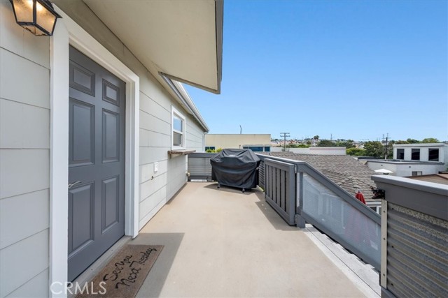 606 Loma Dr, Hermosa Beach, California 90254, ,Residential Income,Sold,Loma Dr,SB24147619