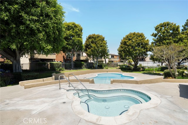Image 24 of 25 For 1001 Stevens Avenue 184