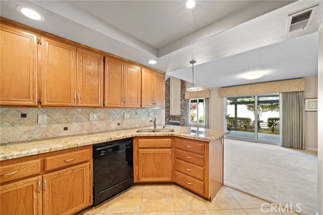 18108 Hearth Drive, Fountain Valley CA: https://media.crmls.org/medias/d674b56c-a3c6-4a46-bacd-9c885336650f.jpg