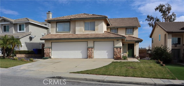 5381 Wrangler Dr, Fontana, CA 92336