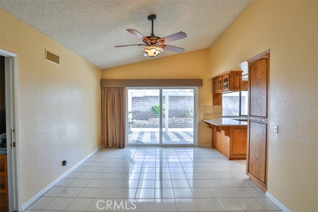 Detail Gallery Image 9 of 32 For 1556 Gary, Redlands,  CA 92374 - 4 Beds | 2 Baths