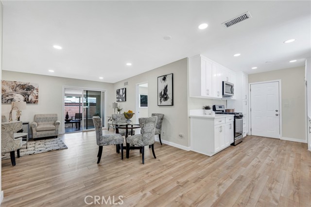 1706 Ballard Street photo 4