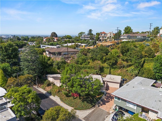 Detail Gallery Image 10 of 36 For 2869 Anchor Ave, Los Angeles,  CA 90064 - 3 Beds | 2 Baths