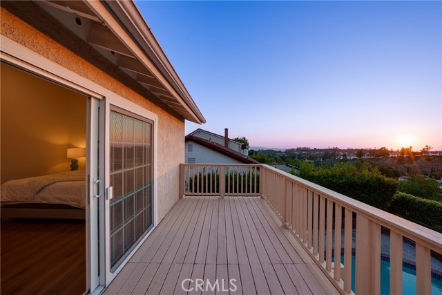 27591 Cenajo, Mission Viejo CA: https://media.crmls.org/medias/d6768818-ad09-463d-96fc-137d673da783.jpg