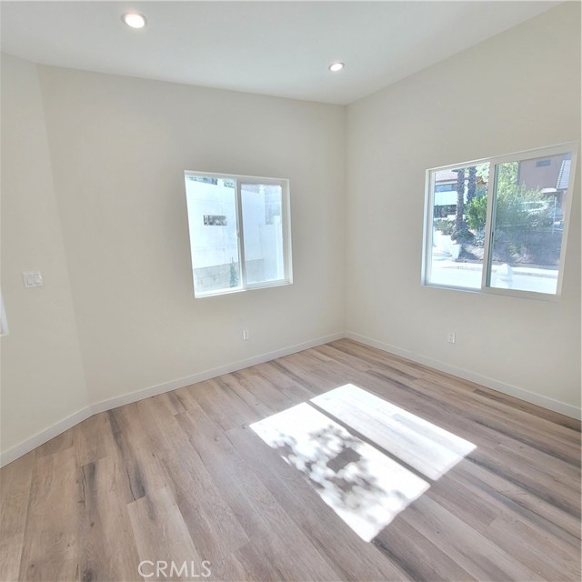 Detail Gallery Image 18 of 20 For 5148 San Feliciano Dr, Woodland Hills,  CA 91364 - 2 Beds | 1 Baths