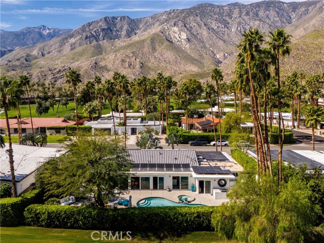 Detail Gallery Image 4 of 75 For 2736 S Camino Real, Palm Springs,  CA 92264 - 4 Beds | 3 Baths