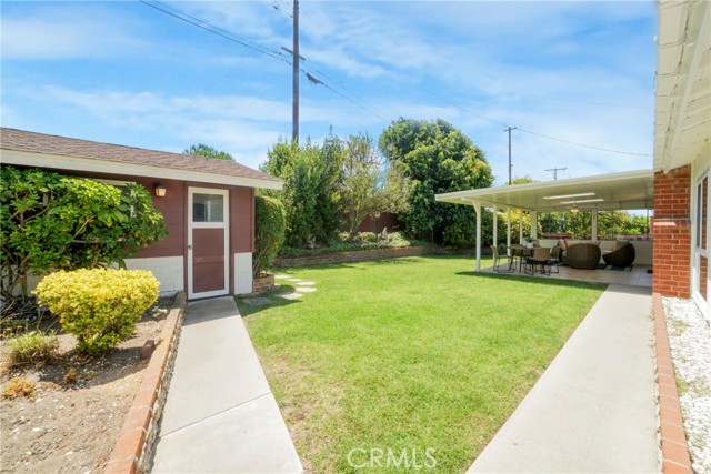 28231 Trailriders Drive, Rancho Palos Verdes CA: https://media.crmls.org/medias/d6770e6d-5a1b-4e16-bce8-3a58ebac6ae1.jpg