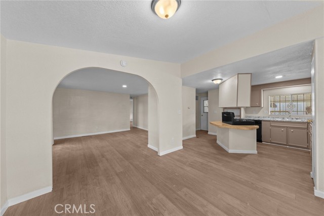 Detail Gallery Image 8 of 31 For 542 Castille, Hemet,  CA 92543 - 2 Beds | 2 Baths