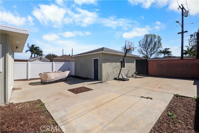 Detail Gallery Image 22 of 25 For 200 E Barclay St, Long Beach,  CA 90805 - 3 Beds | 1 Baths