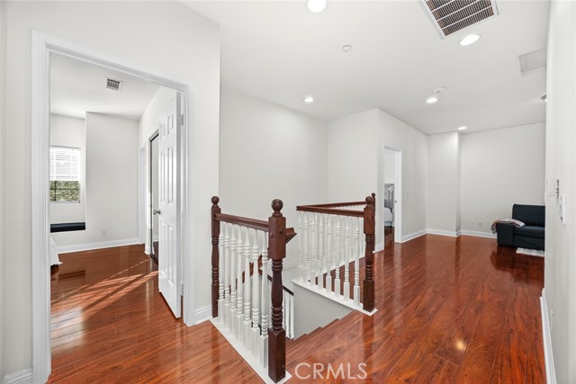 Detail Gallery Image 17 of 38 For 470 W Duarte #B,  Arcadia,  CA 91007 - 3 Beds | 2/1 Baths