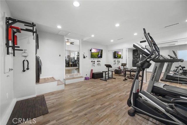 5834 Costello Avenue, Van Nuys CA: https://media.crmls.org/medias/d67ae885-5649-4750-93e7-57e8c87f0590.jpg