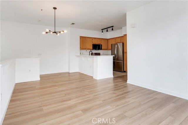 Detail Gallery Image 6 of 21 For 5455 Mandarin Cove, San Diego,  CA 92115 - 2 Beds | 2 Baths