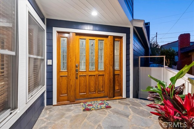 2607 Maple Avenue, Manhattan Beach, California 90266, 5 Bedrooms Bedrooms, ,3 BathroomsBathrooms,Residential,Sold,Maple,SB22213564