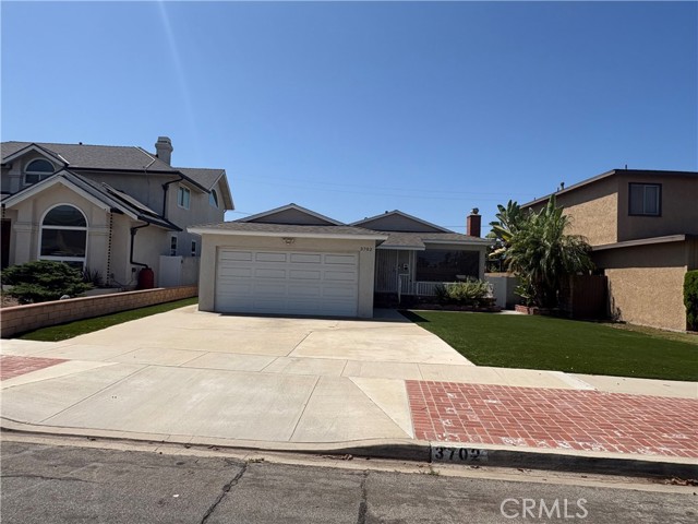 Front Image Thumbnail for CRSB26164608