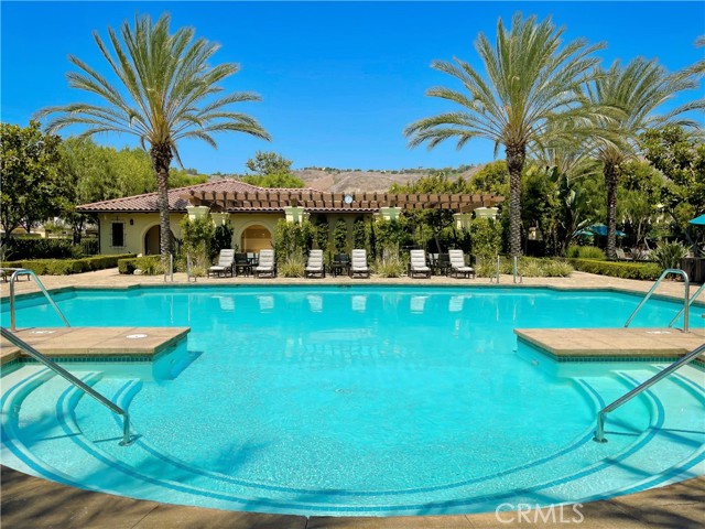 Detail Gallery Image 8 of 46 For 164 Luneta Ln, Rancho Mission Viejo,  CA 92694 - 2 Beds | 3 Baths