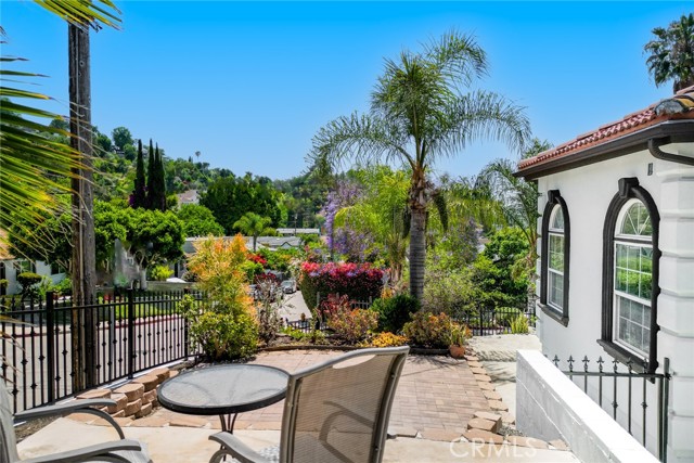 1935 Wollam Street, Los Angeles CA: https://media.crmls.org/medias/d67e2b60-a038-498d-a050-e926d44261cc.jpg