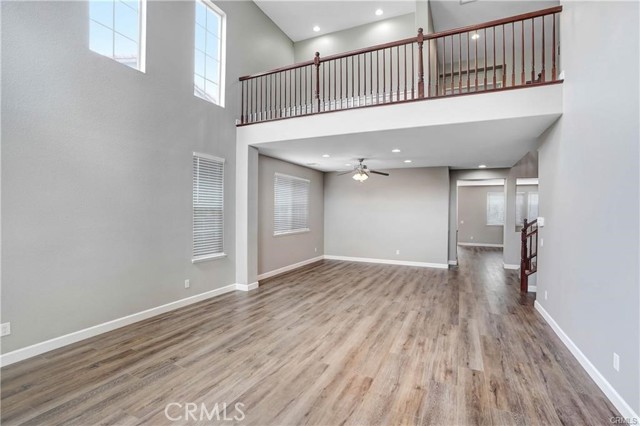 38223 Camarada Lane, Murrieta CA: https://media.crmls.org/medias/d67e674e-c36f-4d30-b281-4e1cc2241166.jpg