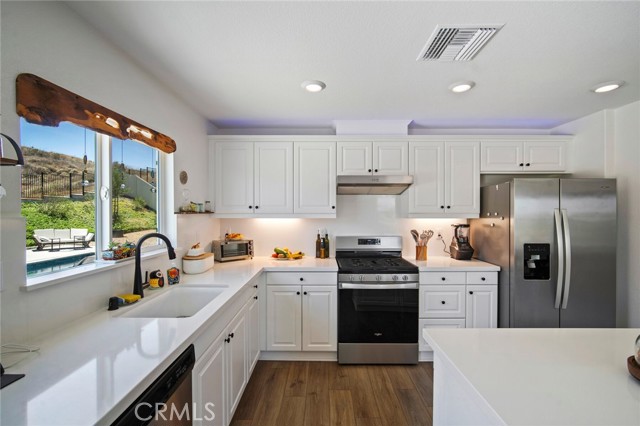 27834 Via Santa Catarina, Menifee CA: https://media.crmls.org/medias/d6808831-e57d-442b-9280-143f23b5cbaa.jpg