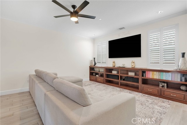 13699 Spring Valley Parkway, Victorville CA: https://media.crmls.org/medias/d680891d-2bb9-4932-9210-79dbb57dbbdf.jpg