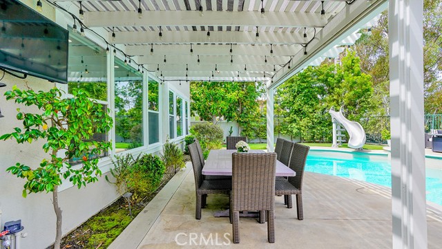 33 Segada, Rancho Santa Margarita CA: https://media.crmls.org/medias/d680c0c4-fcc0-421d-88d2-46103fc51ad1.jpg
