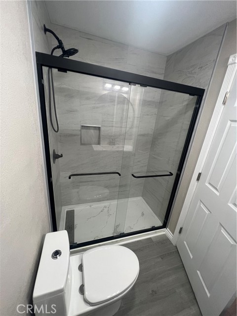 Detail Gallery Image 4 of 10 For 1126 E Arcadia Ct #C,  Long Beach,  CA 90813 - 1 Beds | 1 Baths