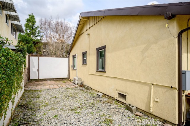 Detail Gallery Image 19 of 19 For 304 E Garfield, Glendale,  CA 91205 - 2 Beds | 1/1 Baths