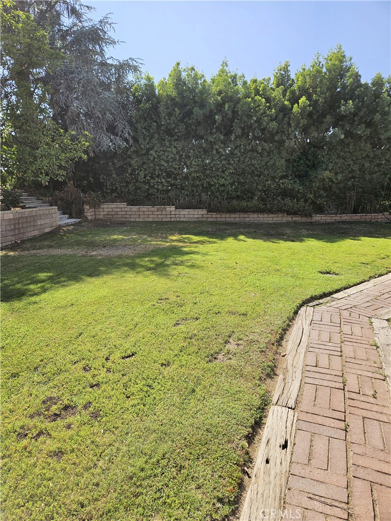 https://media.crmls.org/medias/d6837ec9-0781-4ce9-8433-18b49460ffb8.jpg?preset=X-Large