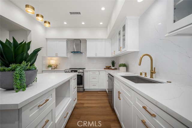 Detail Gallery Image 25 of 39 For 1271 Kenwood Rd 163l,  Seal Beach,  CA 90740 - 2 Beds | 1/1 Baths